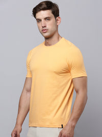 Sporto Men's Fluid Cotton Round Neck T-shirt - Musk Melon