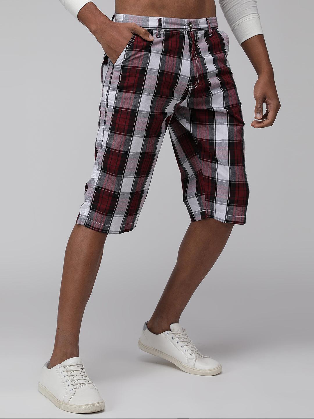 Sporto Men's Checkered Cotton Capri Shorts