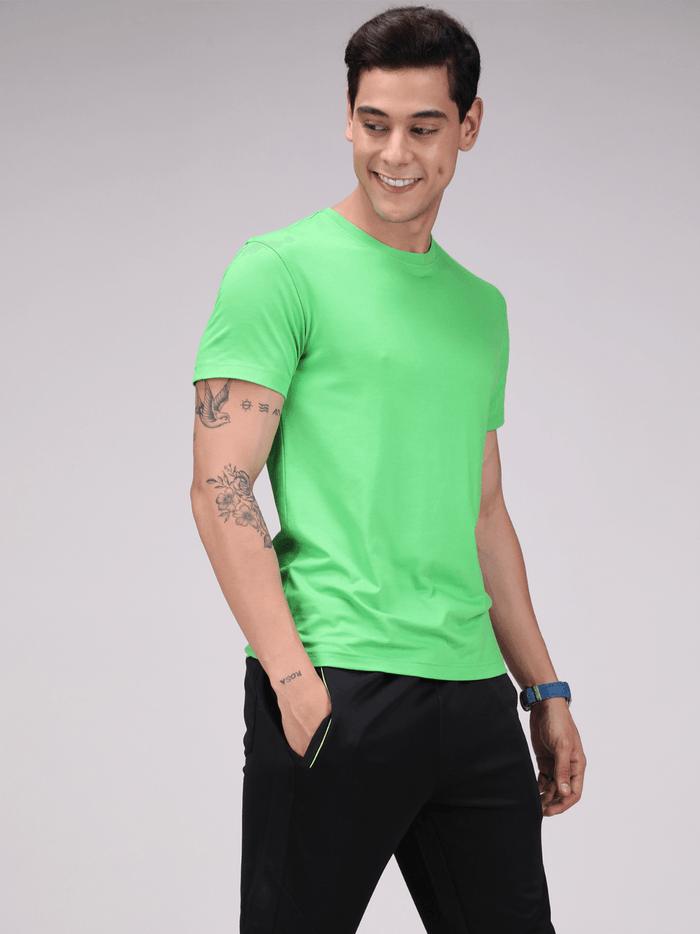 Sporto Men's Solid Fluid Cotton Tee - Tender Green